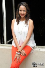 Lakshmi Manchu at Chandamama Kathalu Trailer Launch